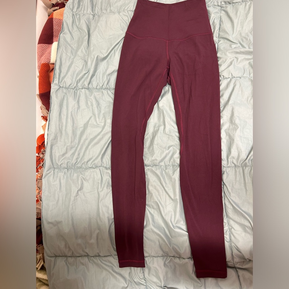 Lululemon align joggers 28’ size 4